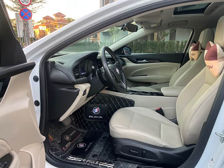 Фото 9 - Buick Regal