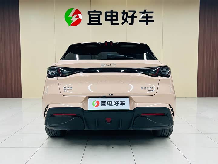 Фото 7 - BYD Seal 06 GT