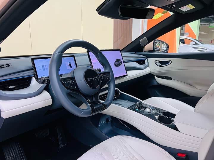 Фото 8 - BYD Seal 06 GT