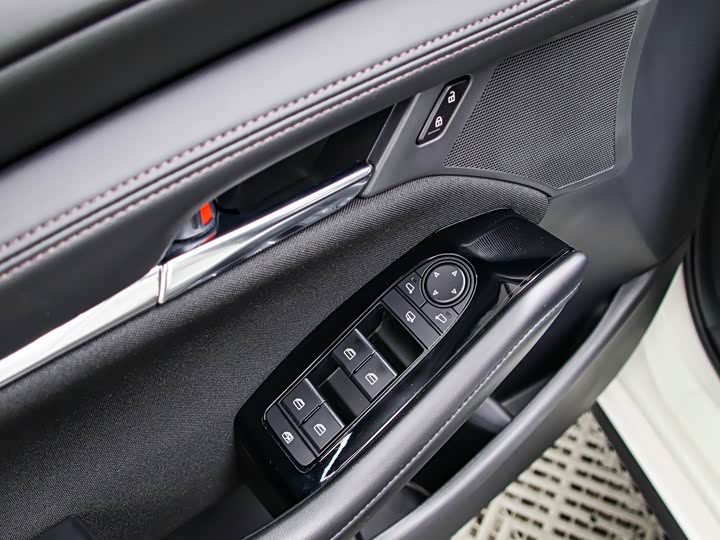 Фото 6 - Mazda 3 (Axela)