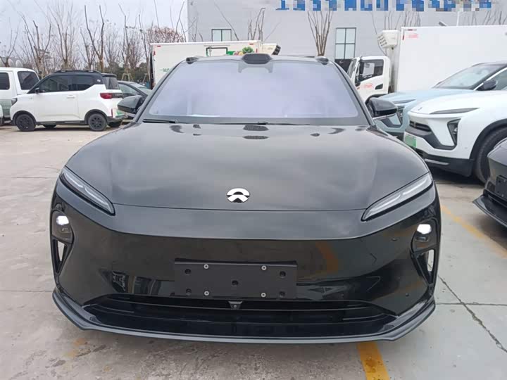 Фото 3 - Nio ET5T