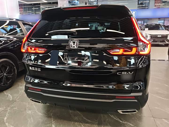 Фото 6 - Honda CR-V