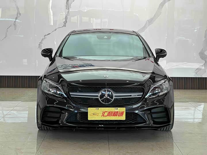 Фото 2 - Mercedes-Benz C-Class AMG