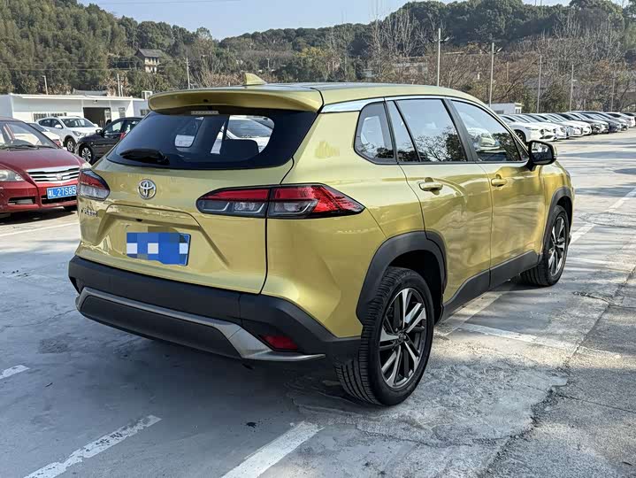 Фото 9 - Toyota Frontlander