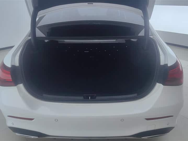 Фото 4 - Mercedes-Benz A-Class