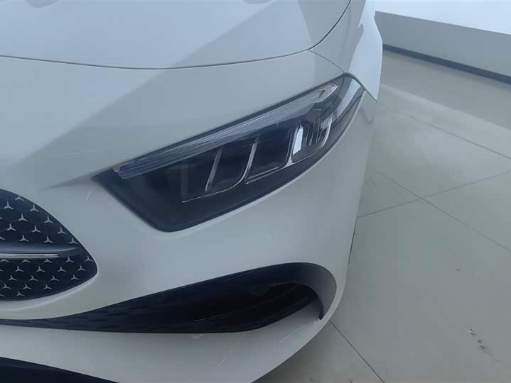 Фото 5 - Mercedes-Benz A-Class