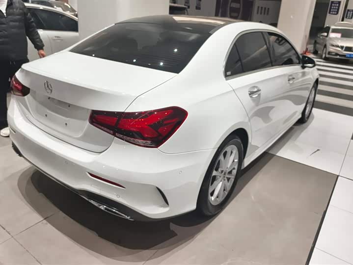 Фото 3 - Mercedes-Benz A-Class