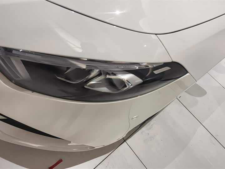 Фото 5 - Mercedes-Benz A-Class