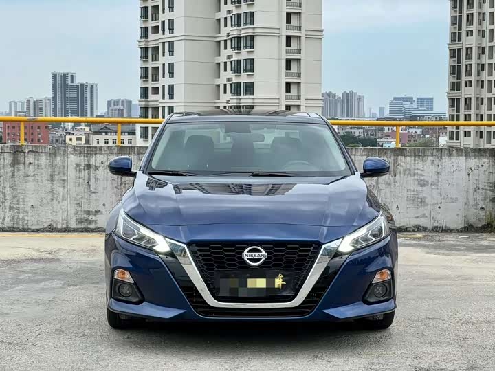 Фото 2 - Nissan Teana