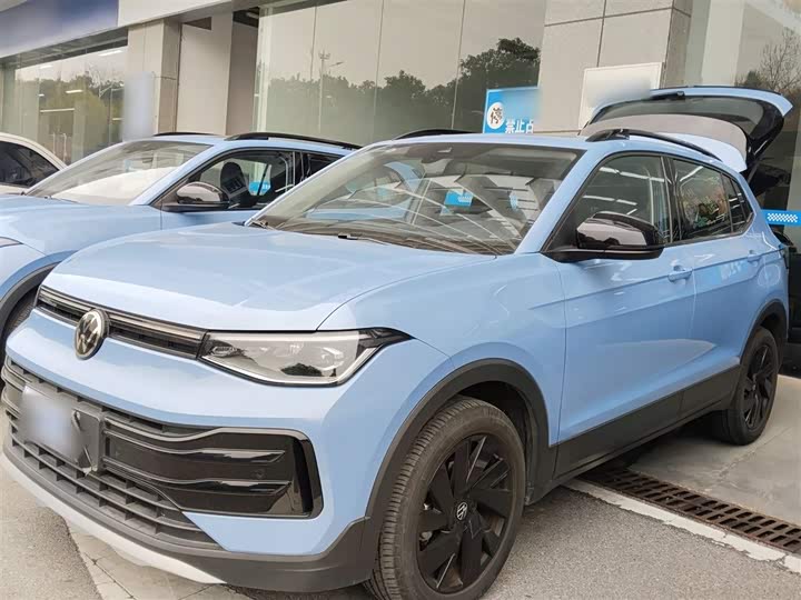 Фото 5 - Volkswagen Tharu