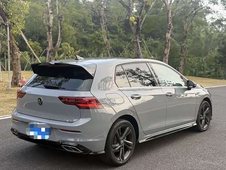 Фото 6 - Volkswagen Golf