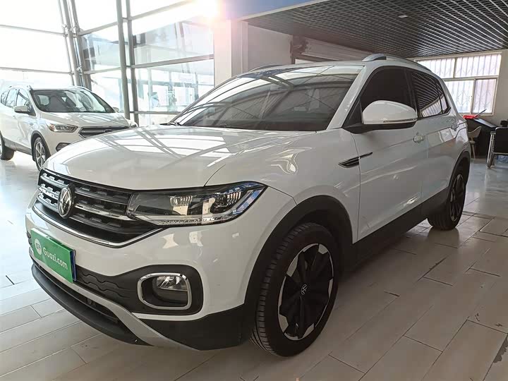 Фото 2 - Volkswagen Tacqua