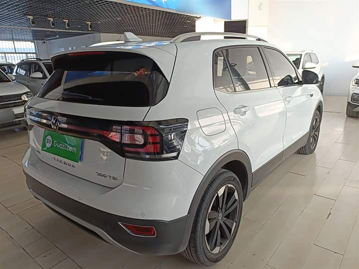 Фото 7 - Volkswagen Tacqua