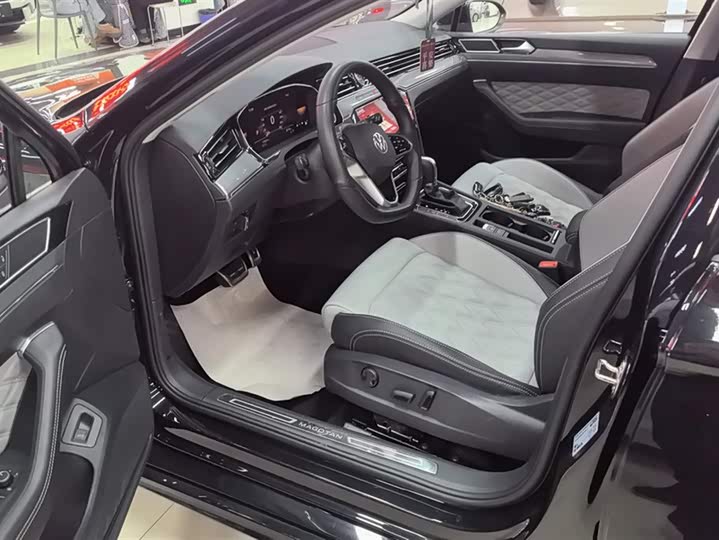 Фото 9 - Volkswagen Magotan