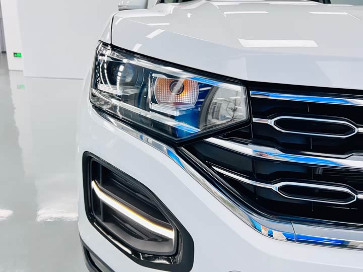 Фото 9 - Volkswagen Tayron