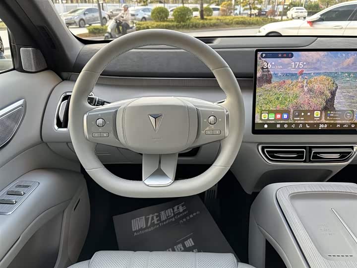 Фото 9 - Changan Deepal S09