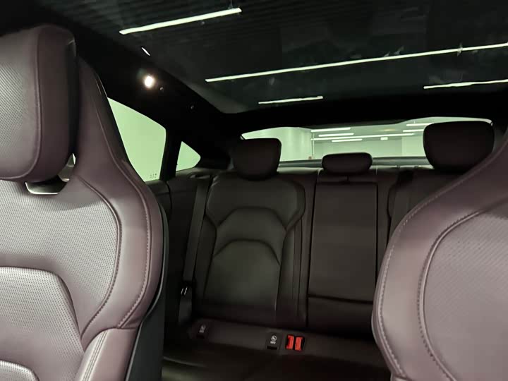 Фото 8 - Xiaomi SU7