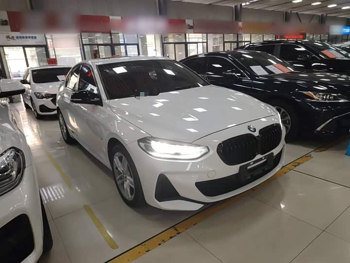 Фото 4 - BMW 1 Series