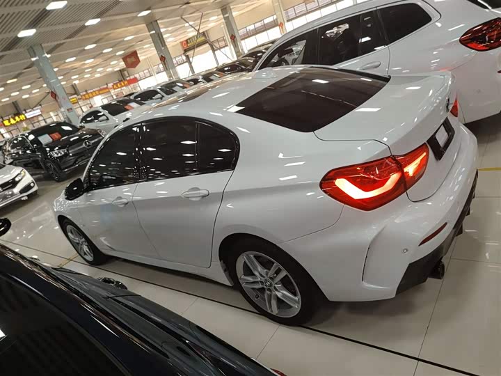 Фото 5 - BMW 1 Series