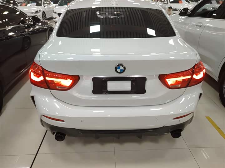 Фото 6 - BMW 1 Series