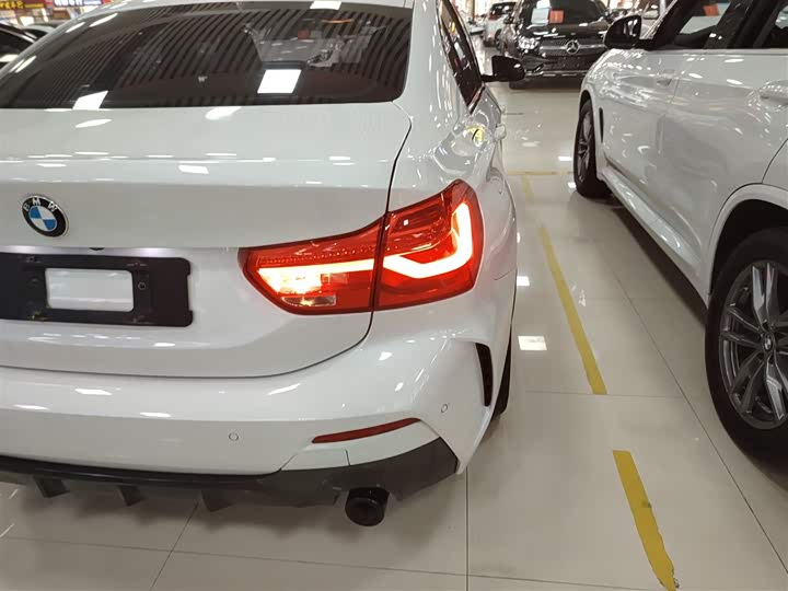 Фото 8 - BMW 1 Series