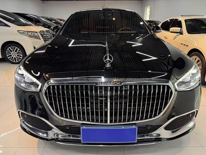 Фото 2 - Mercedes-Benz Maybach S-Class