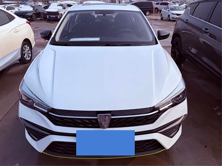 Фото 2 - Roewe i5