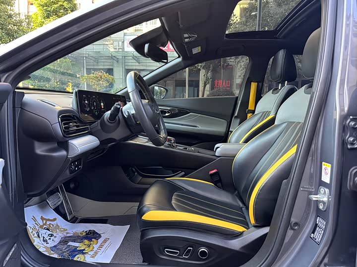 Фото 7 - GAC Trumpchi Empow R