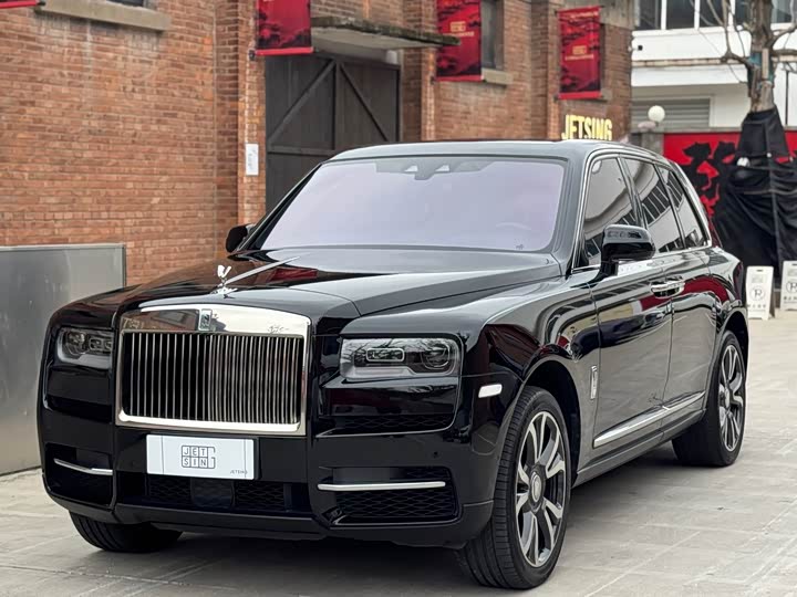 Фото 2 - Rolls-Royce Cullinan