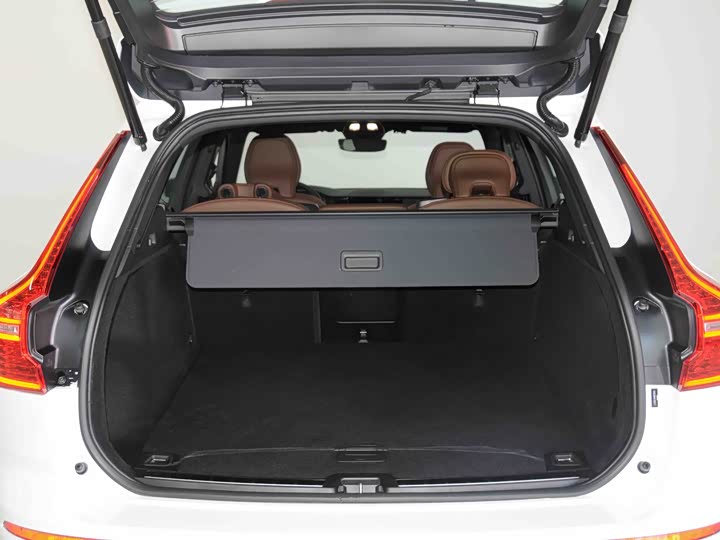 Фото 7 - Volvo XC60