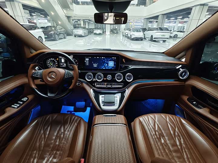 Фото 7 - Mercedes-Benz Vito