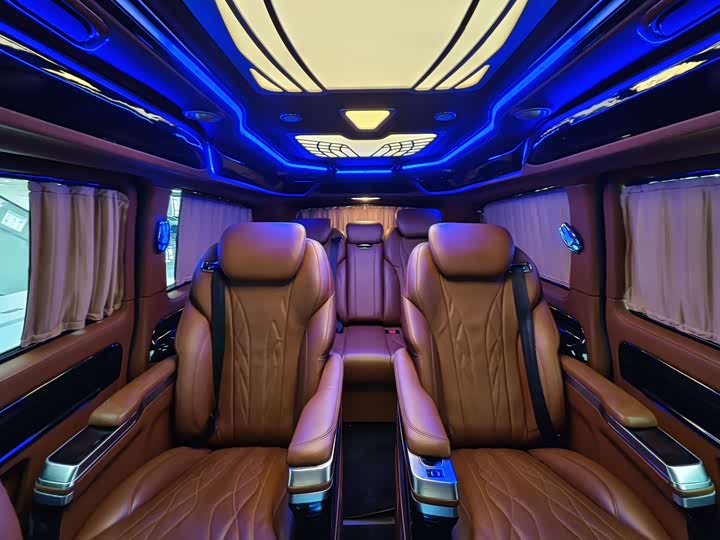 Фото 8 - Mercedes-Benz Vito