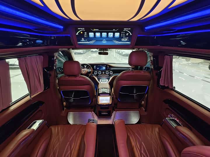 Фото 9 - Mercedes-Benz Vito