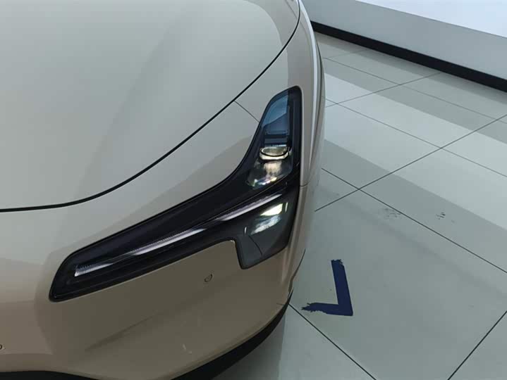 Фото 5 - XPeng Mona M03