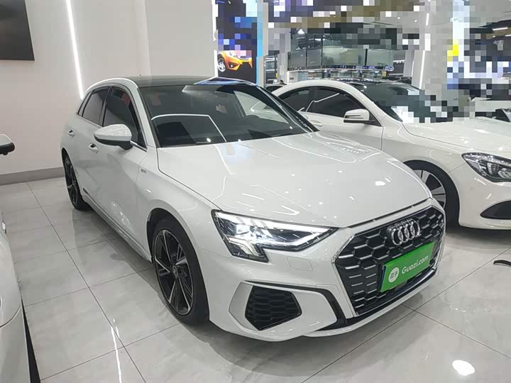 Фото 4 - Audi A3