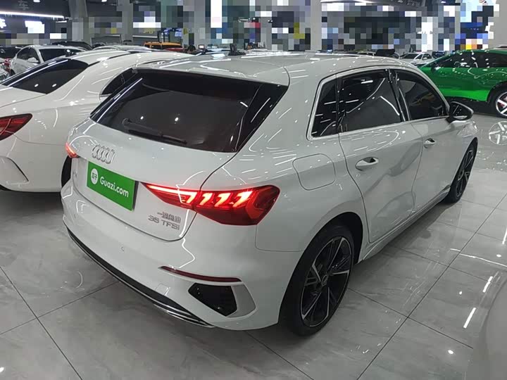 Фото 7 - Audi A3