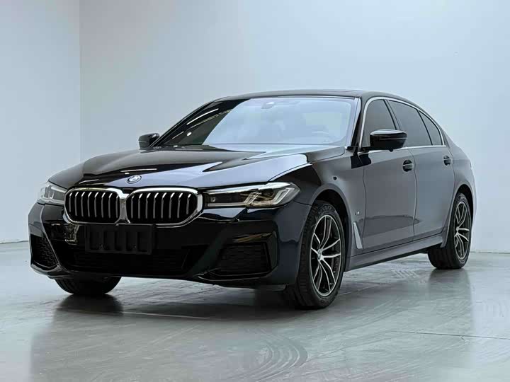 Фото 1 - BMW 5 Series