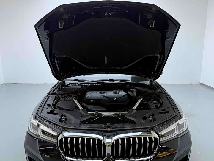 Фото 7 - BMW 5 Series