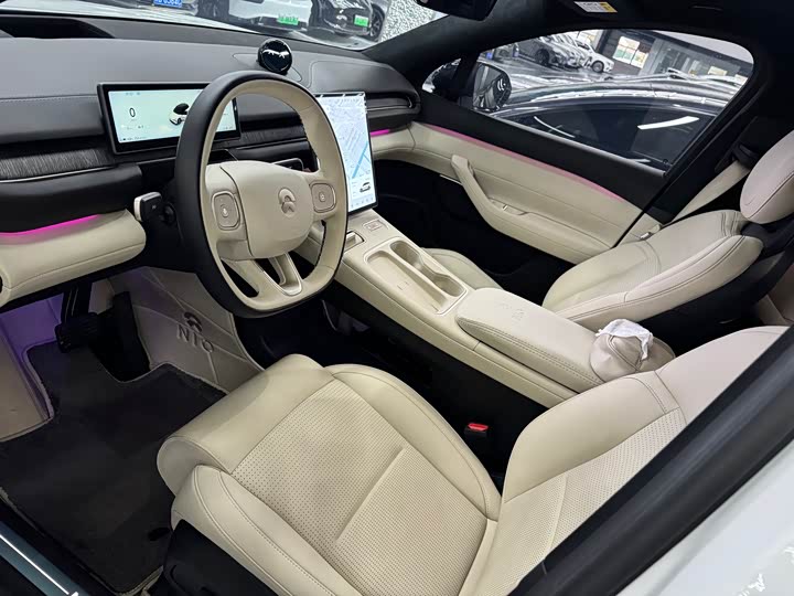 Фото 4 - Nio ES6