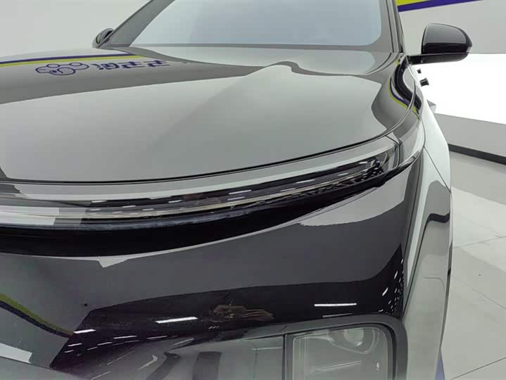 Фото 5 - LiXiang L8