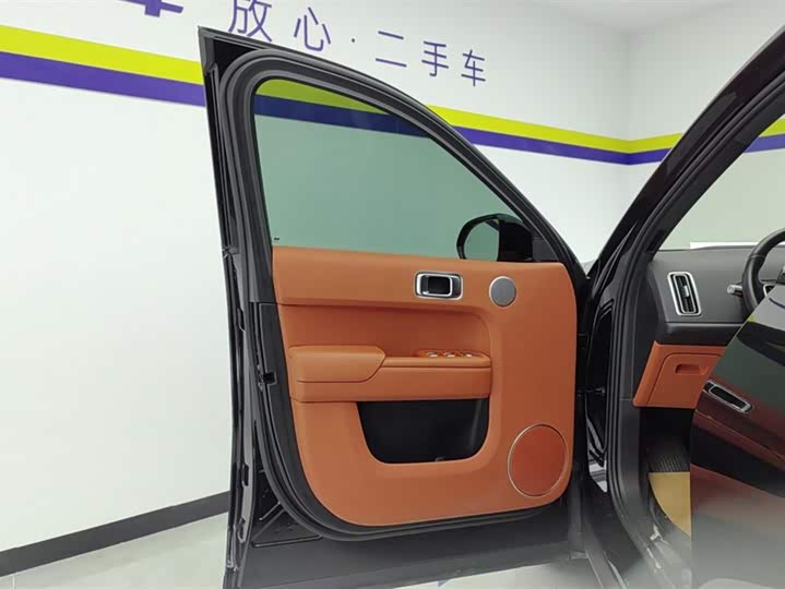 Фото 7 - LiXiang L8