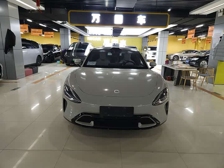 Фото 1 - Xiaomi SU7