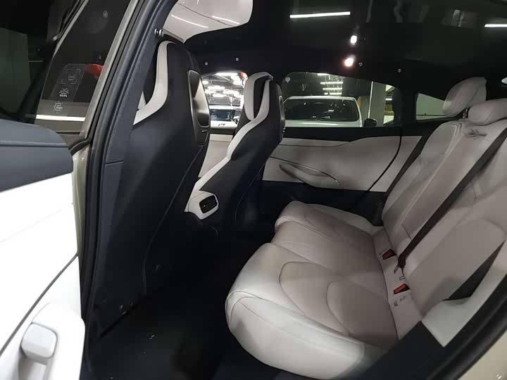 Фото 7 - Xiaomi SU7