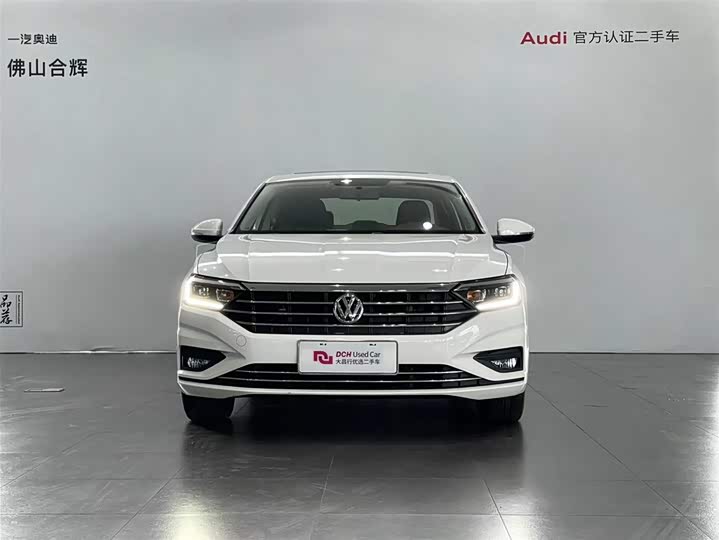 Фото 2 - Volkswagen Sagitar L