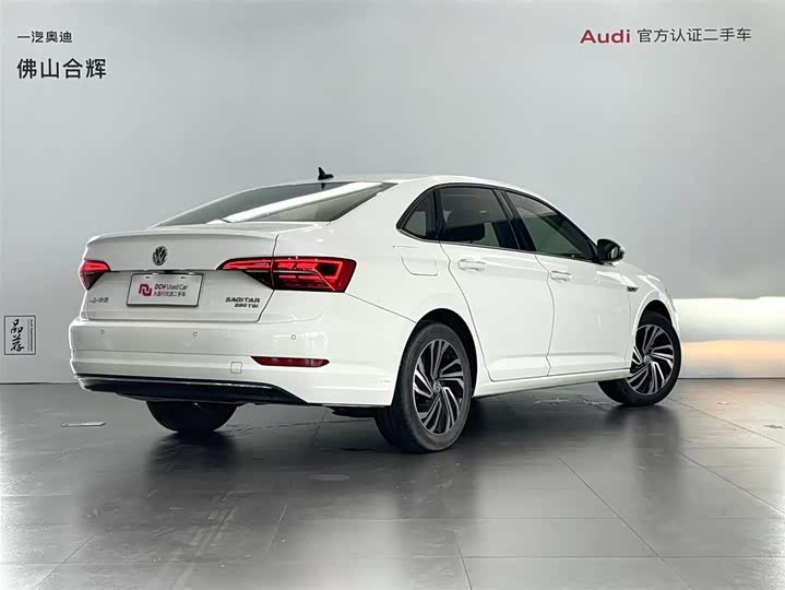 Фото 4 - Volkswagen Sagitar L