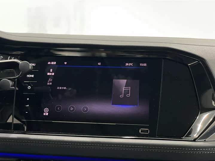 Фото 8 - Volkswagen Sagitar L