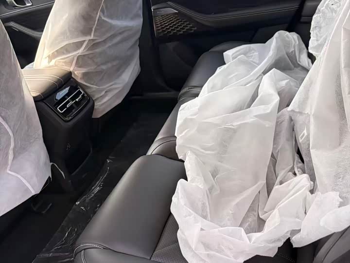 Фото 6 - Changan UNI-K