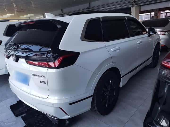 Фото 7 - Honda Breeze