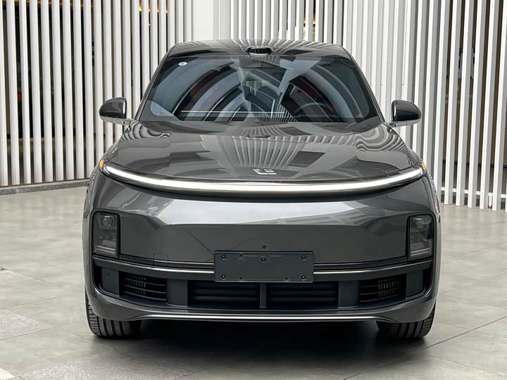 Фото 2 - LiXiang L8