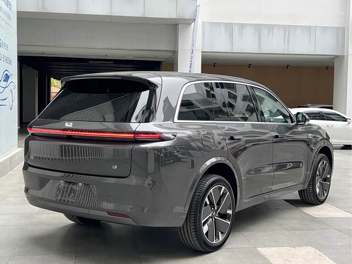 Фото 6 - LiXiang L8